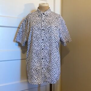 COPY - Old Navy White Pattern Short Sleeve Button down
